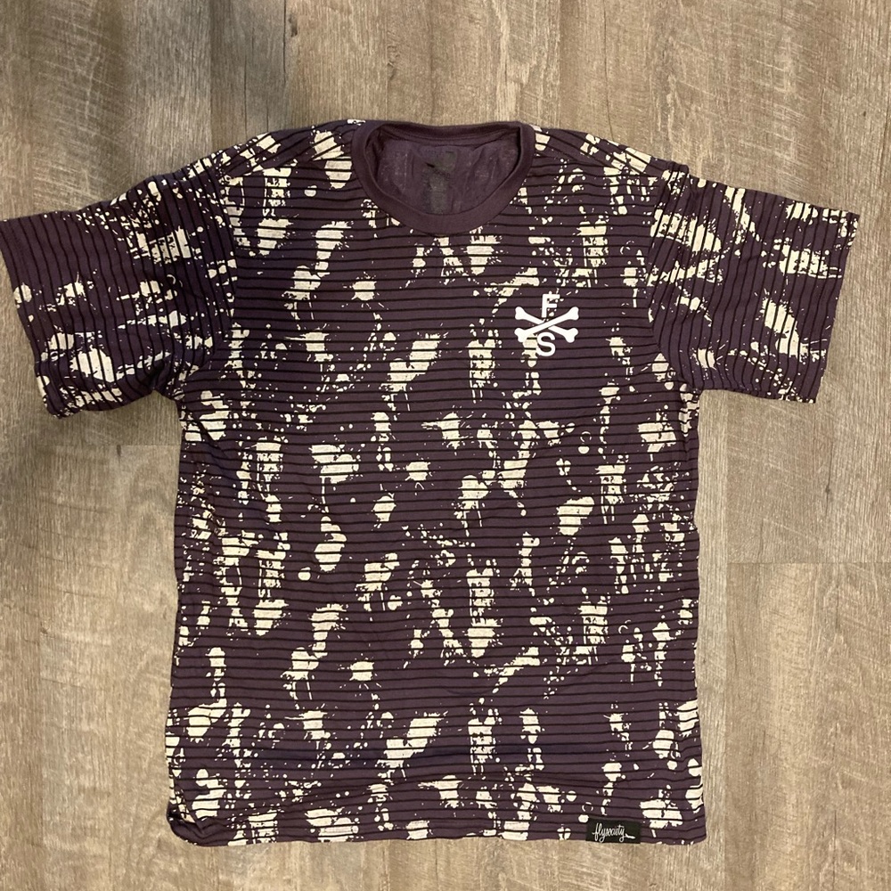 Pre-own fly society shirt